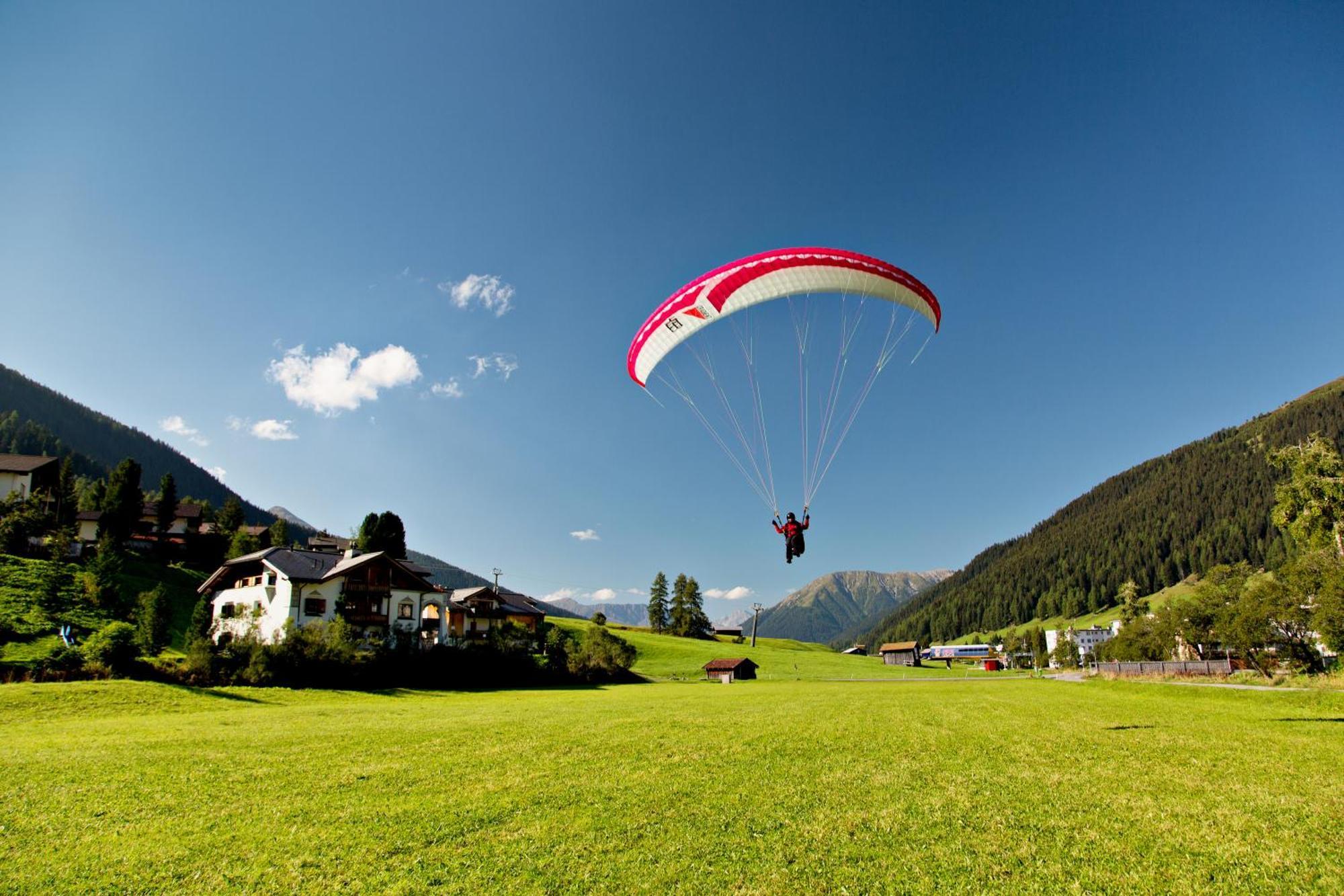 Ameron Davos Swiss Mountain Resort エクステリア 写真